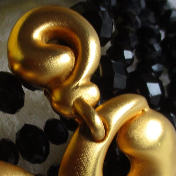 ๐น๐น CLARA STUDIOS (VINTAGE) GOLD SWIRL CIRCLE EARRINGS โ CLIP-ONS ๐น๐น NWOT - Picture 13 of 15